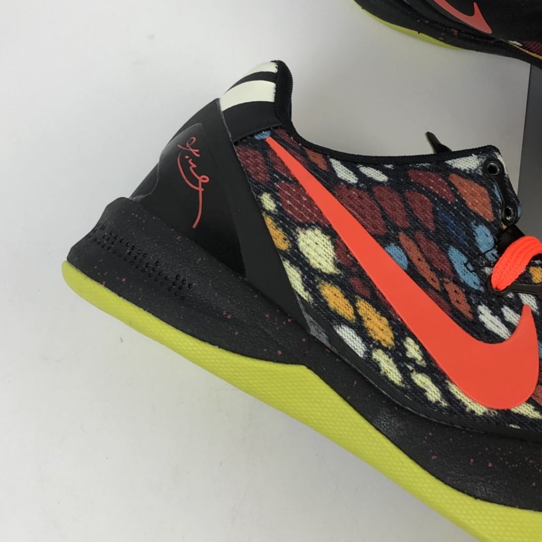 280  Nike Kobe 8 System Lr 科比8代时尚休闲运动篮球鞋 555286-060
