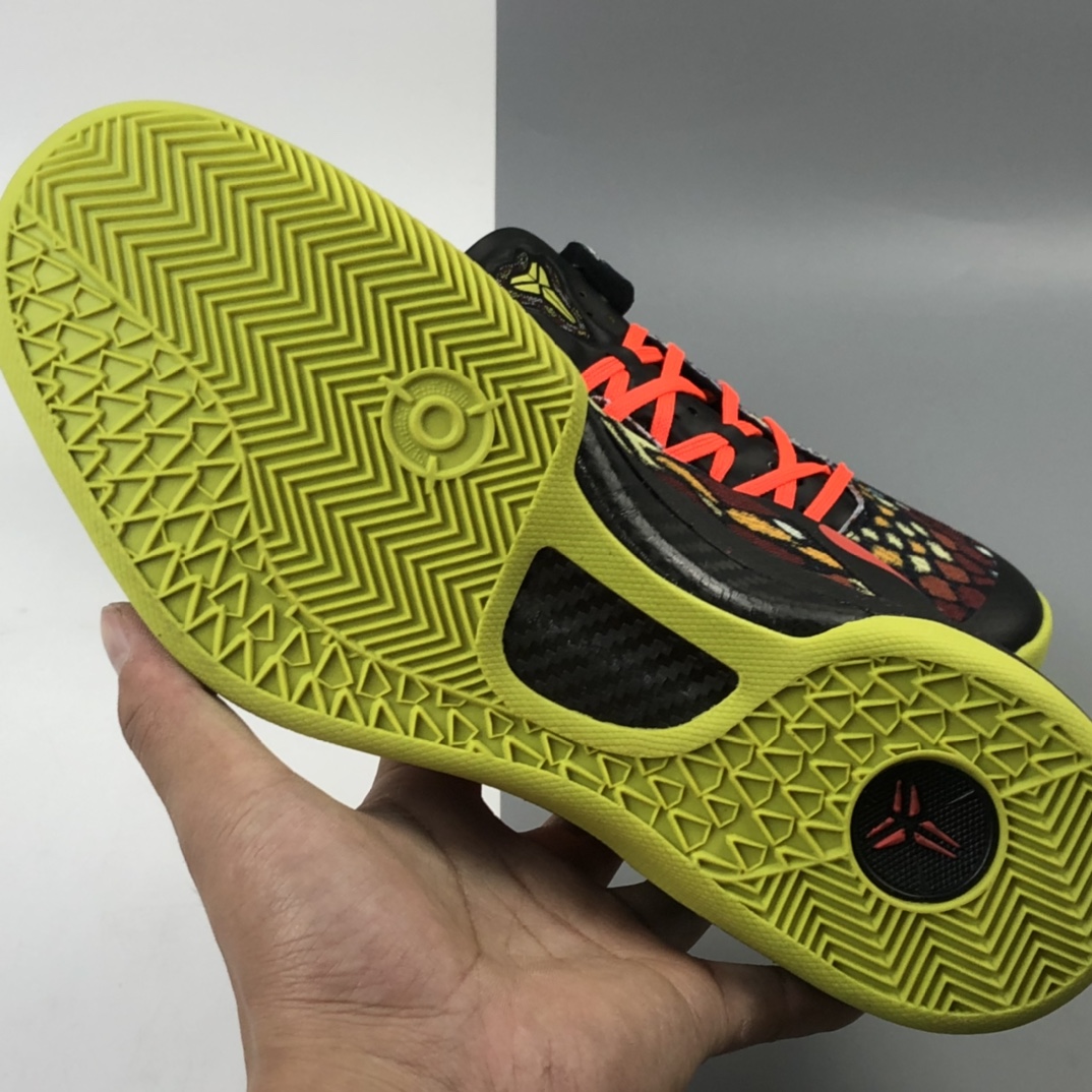 280  Nike Kobe 8 System Lr 科比8代时尚休闲运动篮球鞋 555286-060