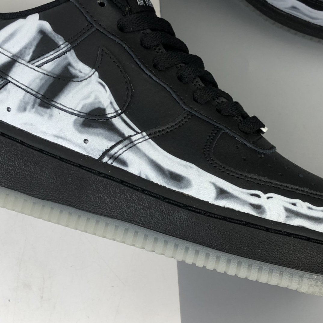 220 Nike Air Force 1 ”Skeleton” 骨骼 AF1 万圣节骨头 夜光空军一号低帮板鞋 BQ7541-001