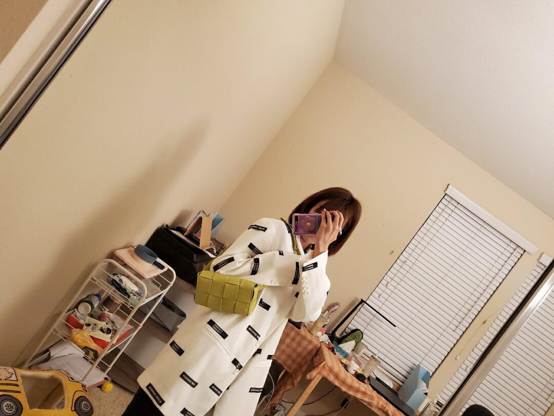 Bottega Veneta葆蝶家  The Belt Cassttte腰包 639367奇异果色