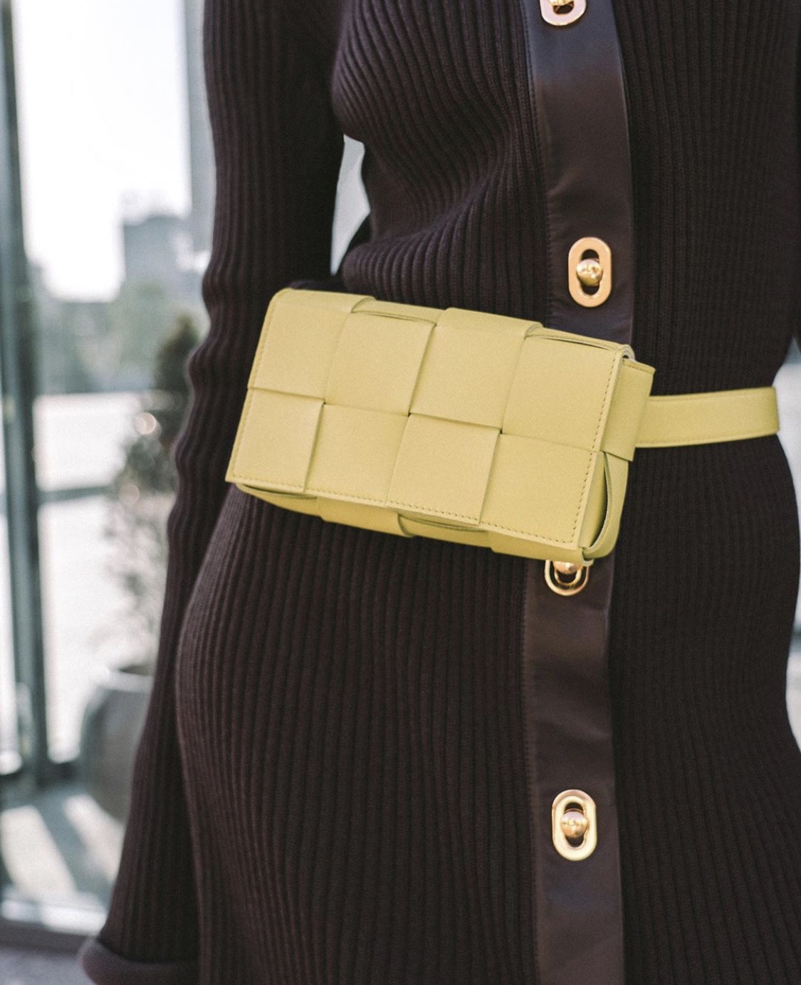 Bottega Veneta葆蝶家  The Belt Cassttte腰包 639367奇异果色