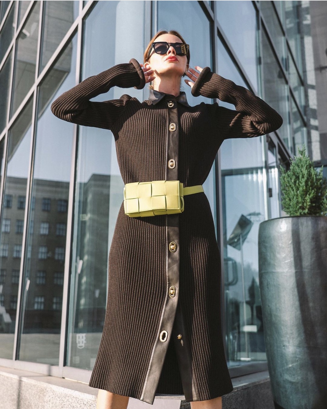 Bottega Veneta葆蝶家  The Belt Cassttte腰包 639367奇异果色