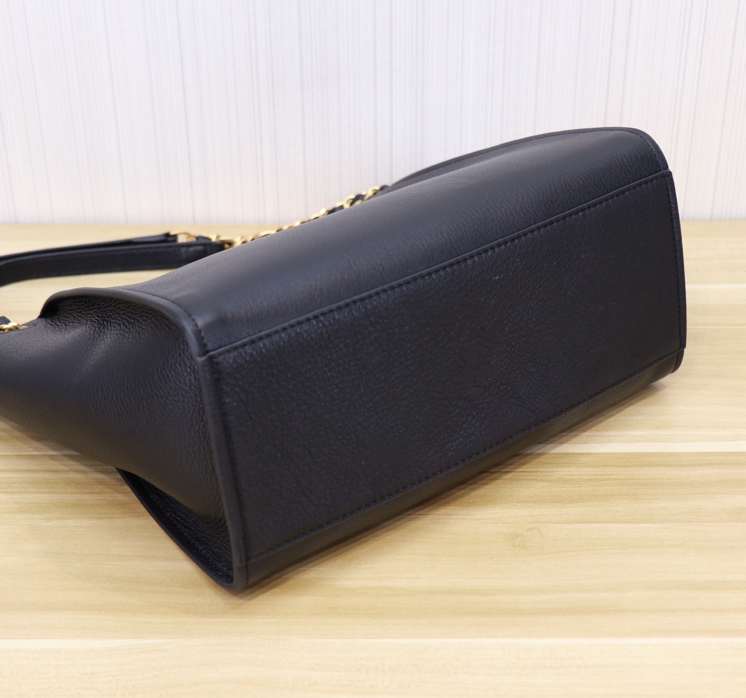 Tory Burch TB 73503 新款托特包双T 镂空logo荔枝纹头层牛皮 单肩包，尺寸长29*宽12*高23