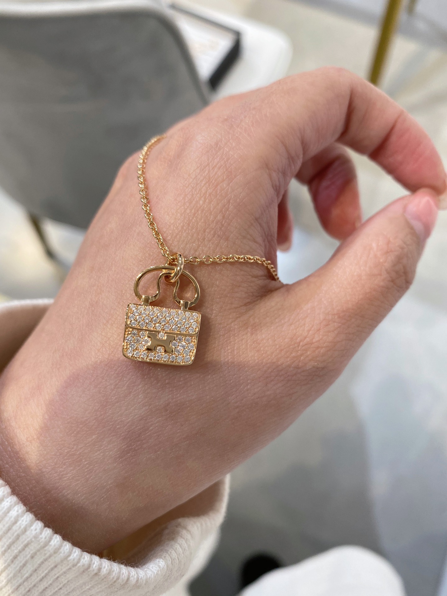 NO:634734,Hermès jewelry is exquisite, durable, and so luxurious!  As good as gold!  88280,,hermes,Cardia high-end jewelry19860909爱马仕的珠宝,精致耐看,太奢华啦！堪比金货！88280,,hermes,卡迪亚高端饰品,Jewelry