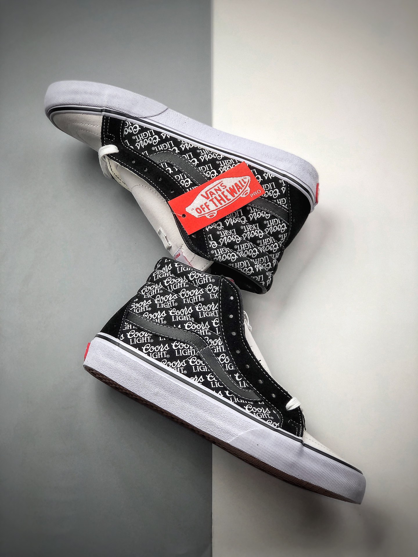 150  银子弹啤酒Coors Light x Vans Sk8_Hi Pro专业滑板联名鞋