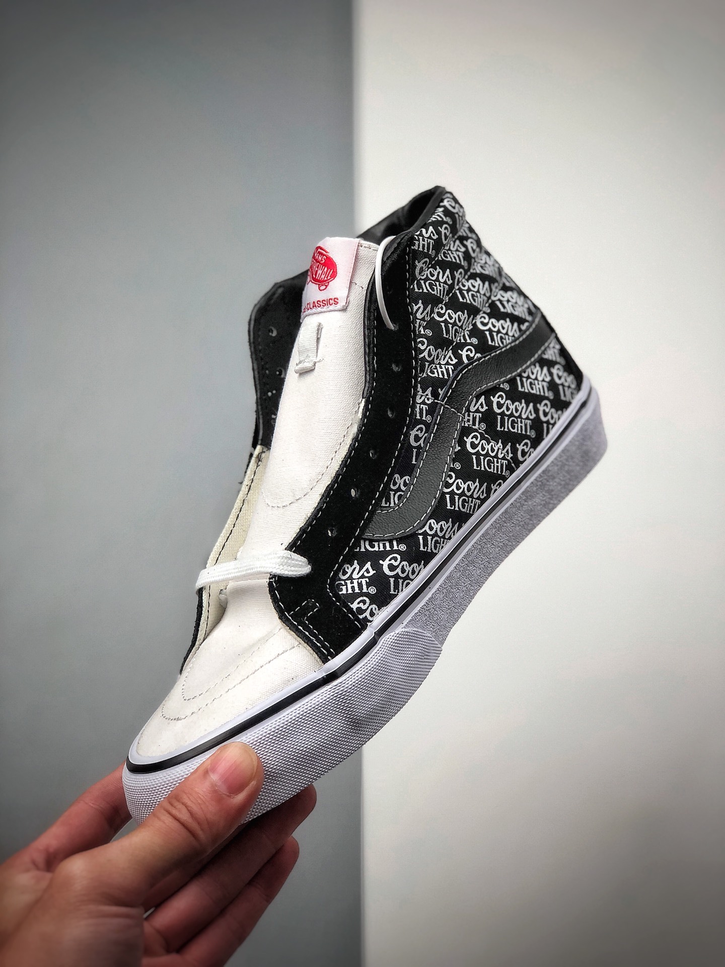 150  银子弹啤酒Coors Light x Vans Sk8_Hi Pro专业滑板联名鞋