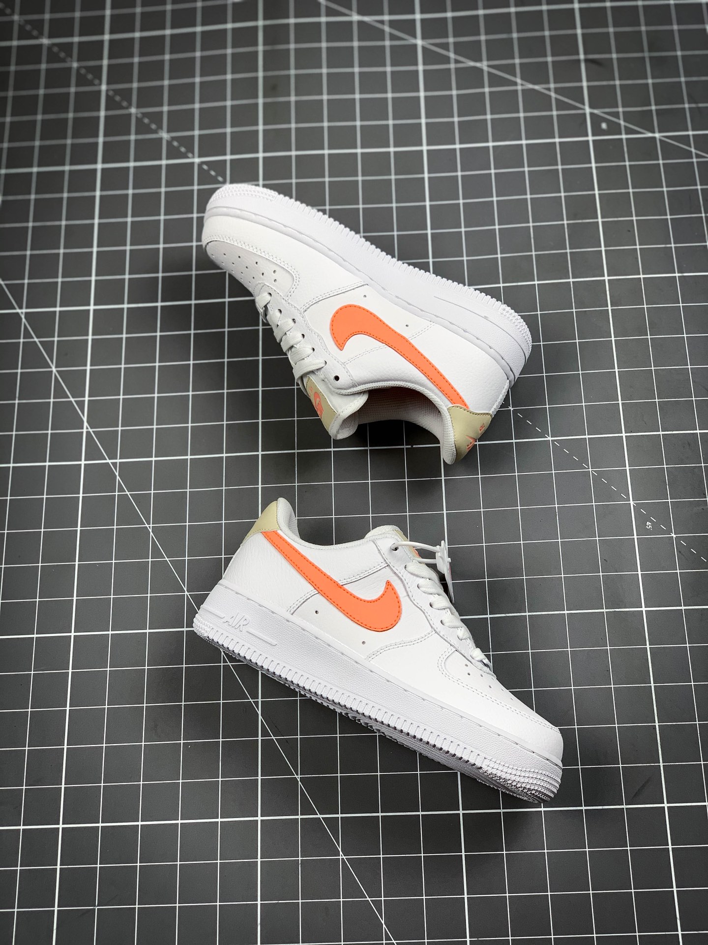 200 公司级Wmns Air Force 1 'O7 'White Atomic Pink' 桃子空军一号 315115-157