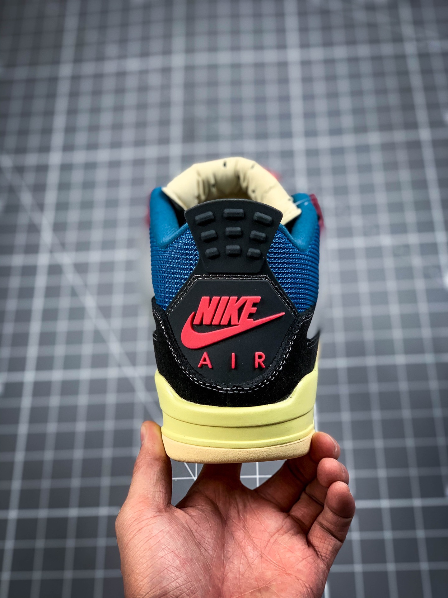 380 Union LA x Air Jordan 4 Retro ”Off Noir”黑篮 DC9533-001