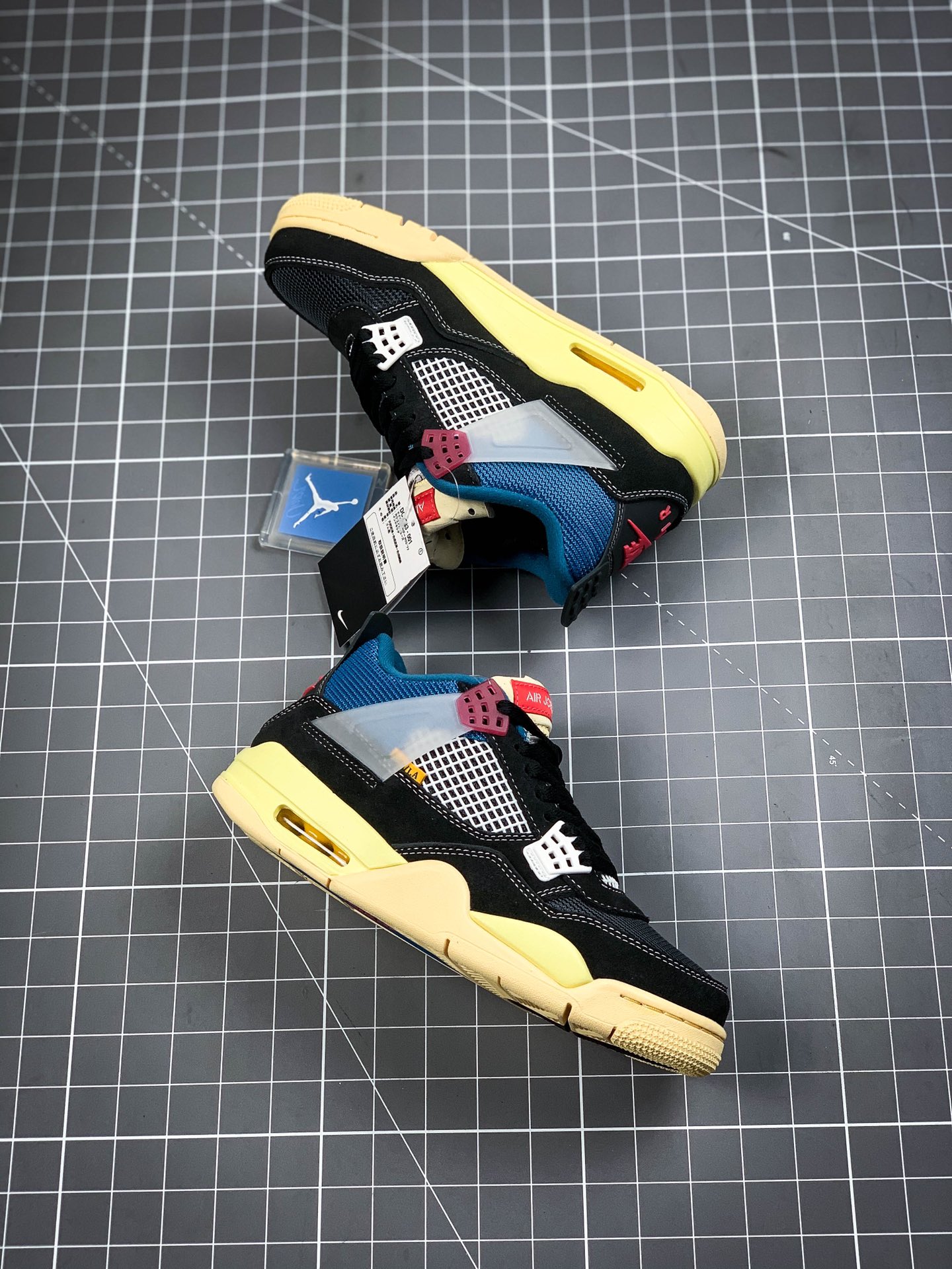380 Union LA x Air Jordan 4 Retro ”Off Noir”黑篮 DC9533-001