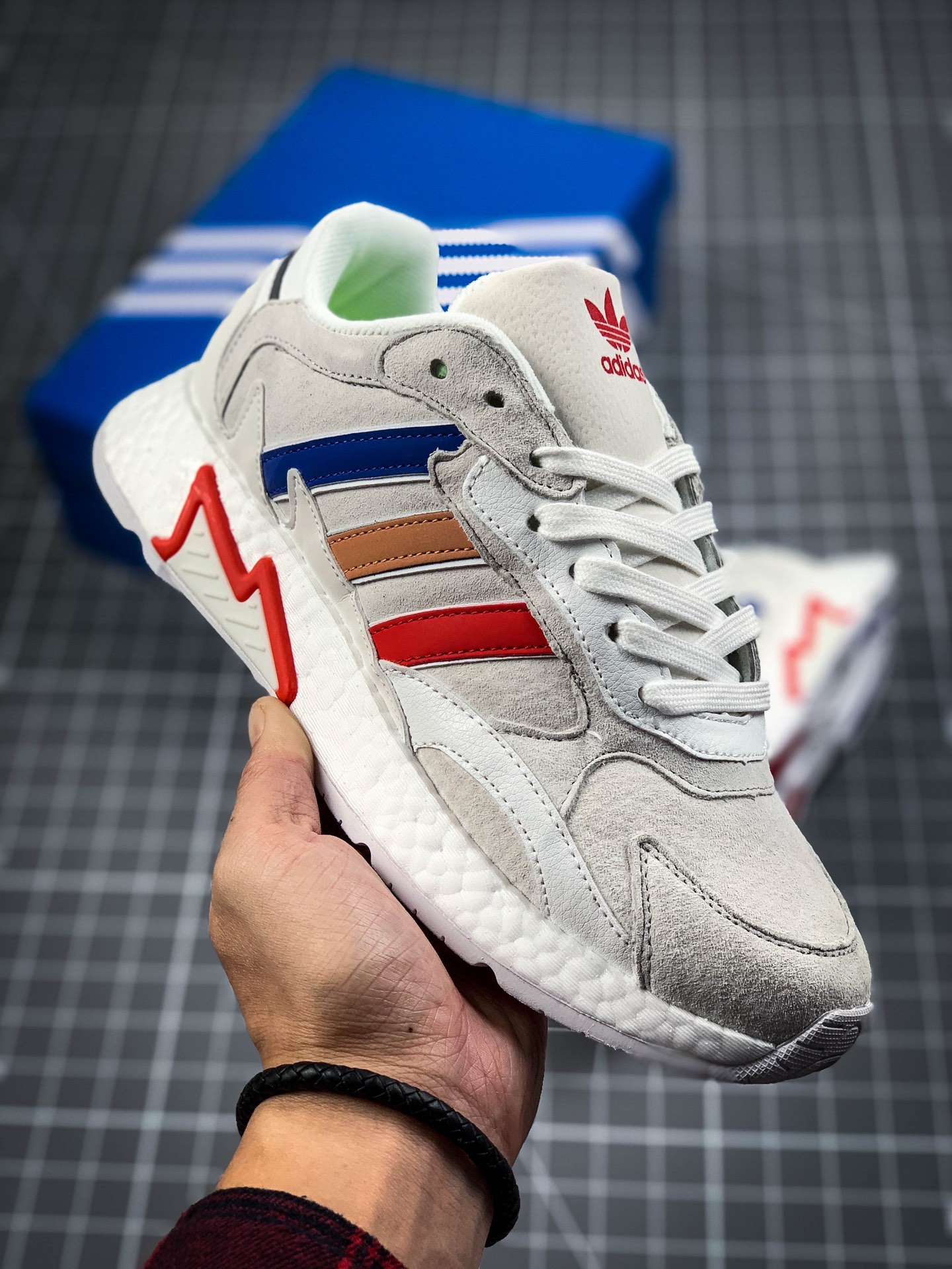 200 AD Nite Jogger 2019 Boost 三叶草 联名夜行者 EG7111
