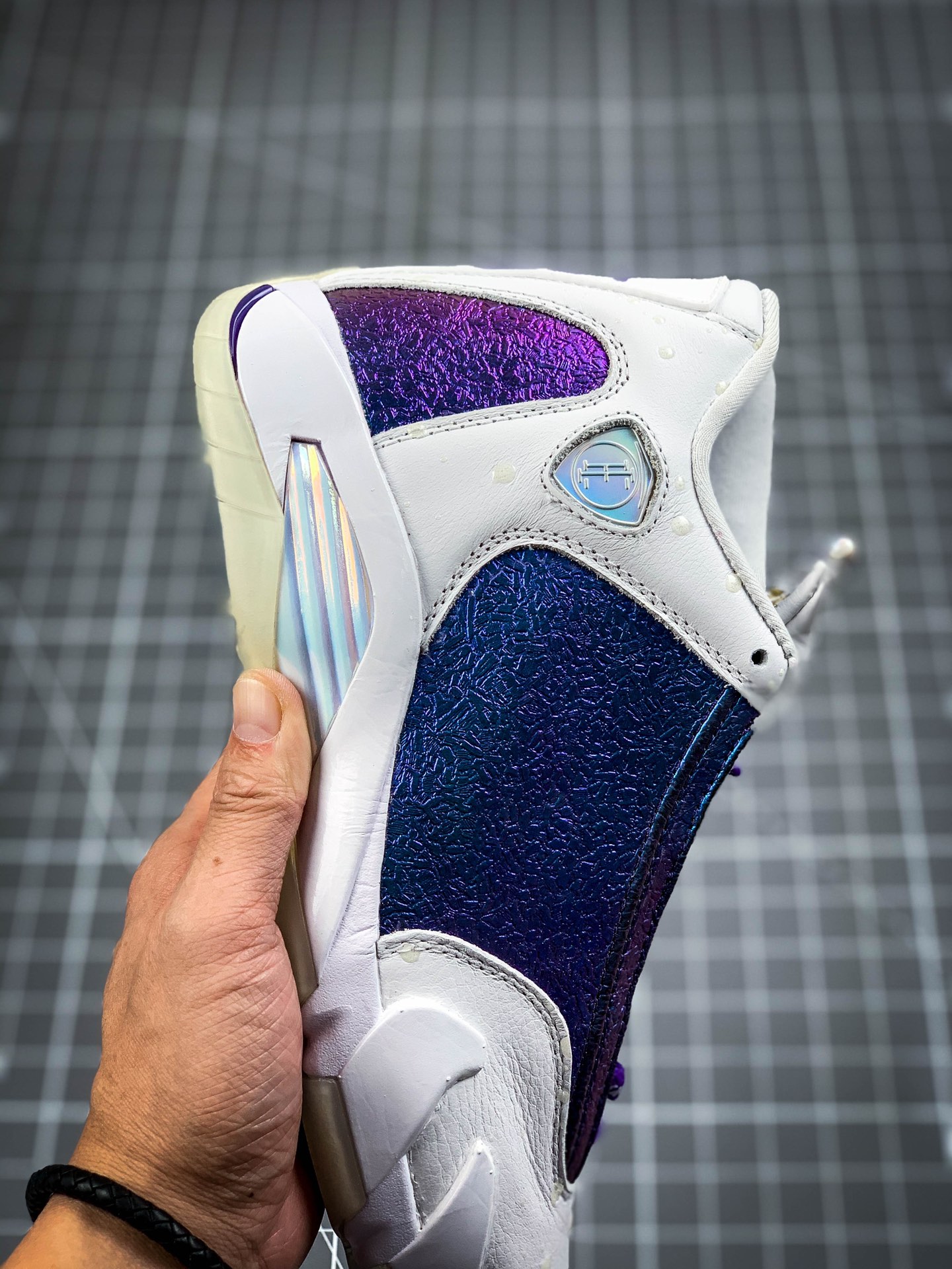 550 乔丹/Air Jordan  aj14 AJ14 乔丹14代 乔丹14 乔14 Air Jordan 14 “Hyper Royal”  货号：CV2469-001