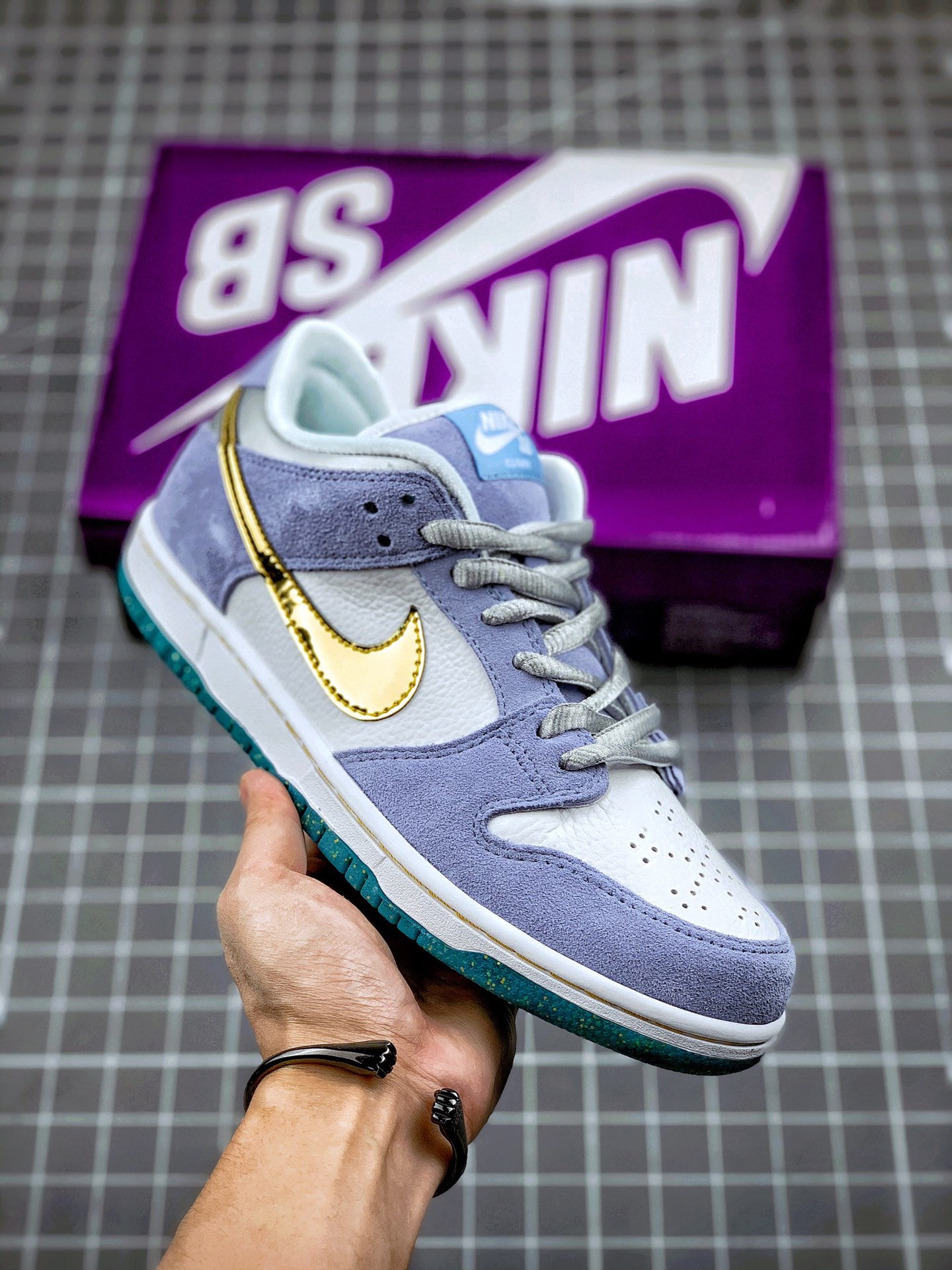 Sean Cliver x NK SB Dunk Low Pro QS 🛹 Swoosh “CLIVER” TAGLIA 36-45