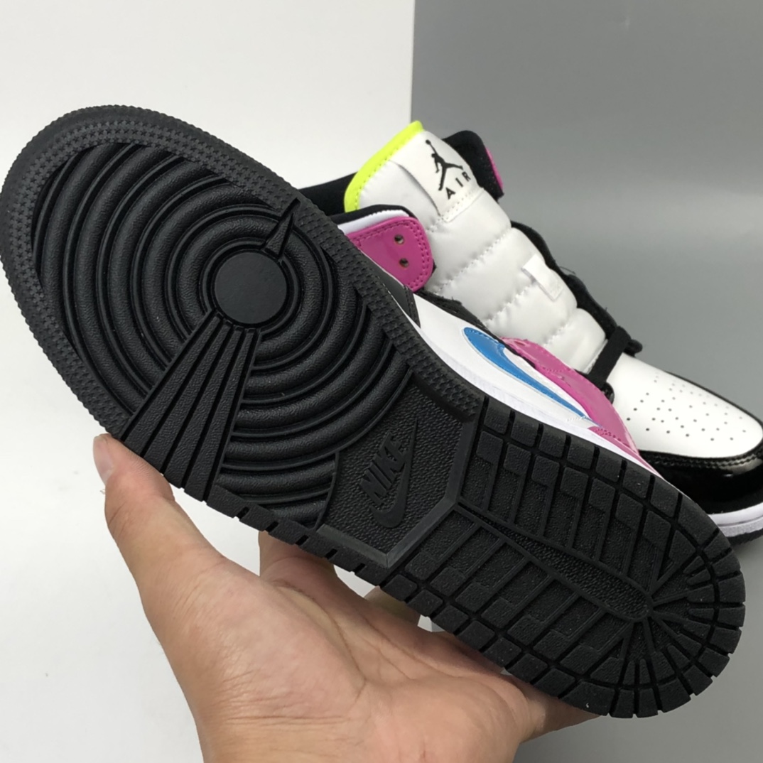 260 纯原公司级 Nike Air Jordan 1 Mid SE AJ1乔1中帮时尚休闲板鞋 CZ9835-100