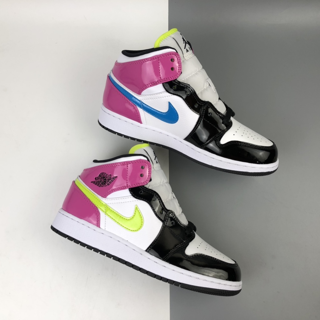 260 纯原公司级 Nike Air Jordan 1 Mid SE AJ1乔1中帮时尚休闲板鞋 CZ9835-100