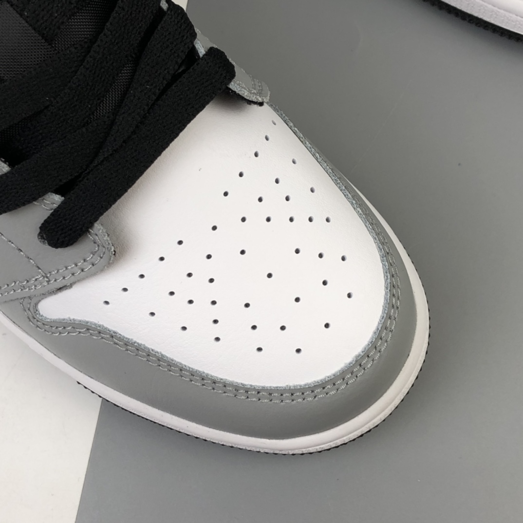 240 纯原公司级Nike Air Jordan 1 Low AJ1低帮时尚休闲板鞋 553560-030