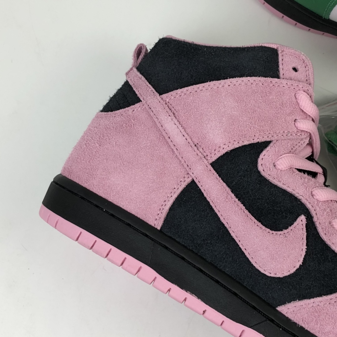 380 Nike SB Dunk High Pro”Invert Celtics”扣篮系列高帮休闲运动滑板板鞋“反转黑粉凯尔特人”CU7349-001