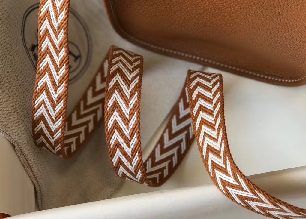 Evelyne mini バッグ | Togo牛皮製・超ソフト・対版配色肩 strap