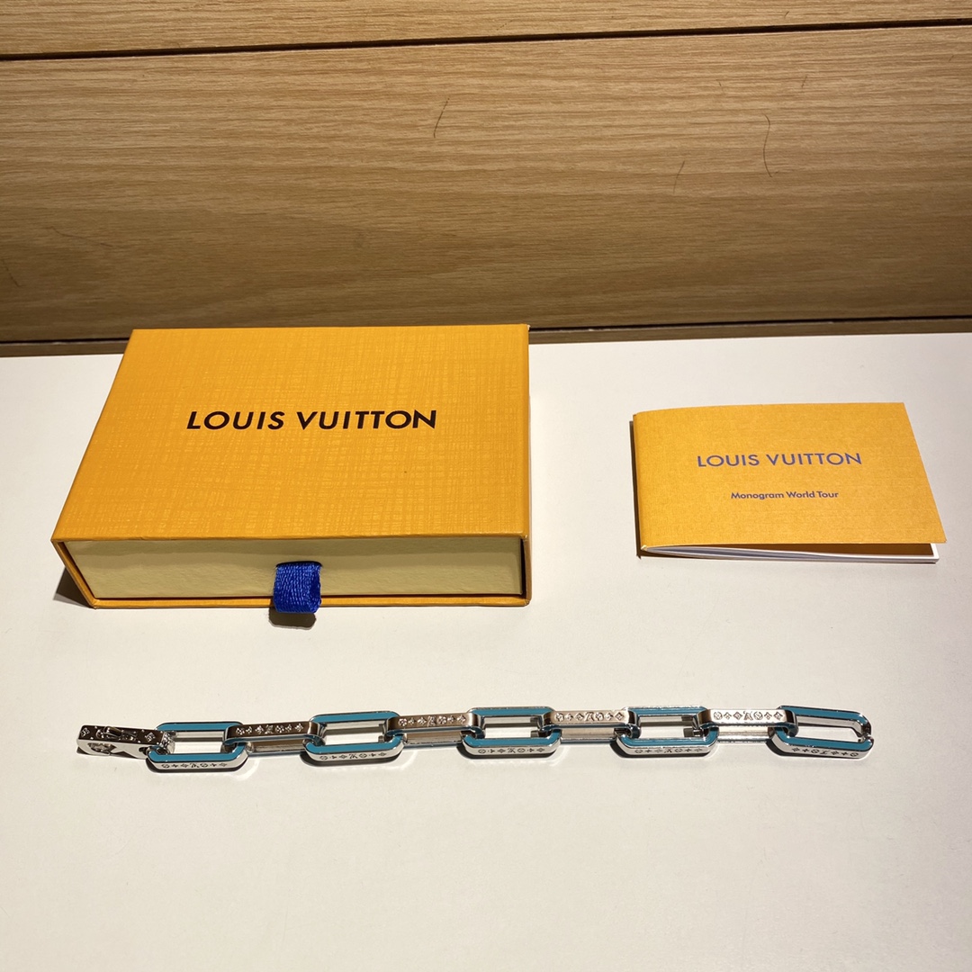 _dyO9szyCc-63yh8WCTf-ohYWvzUhK_W2qpEax4Q