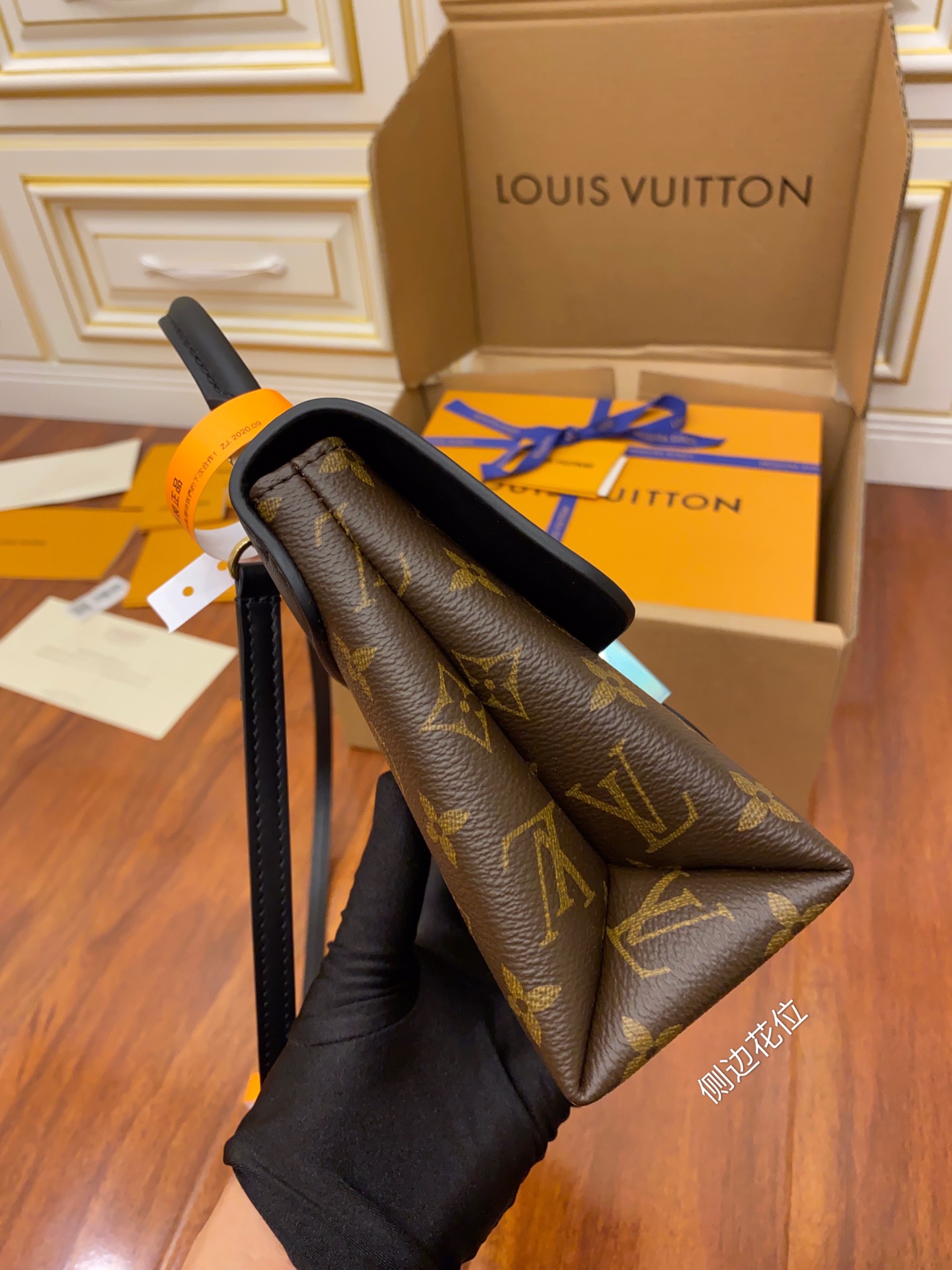 路易威登 Louis Vuitton 高定典藏经典高奢皮具手袋托特包斜挎包女包 #CDE564B6 6