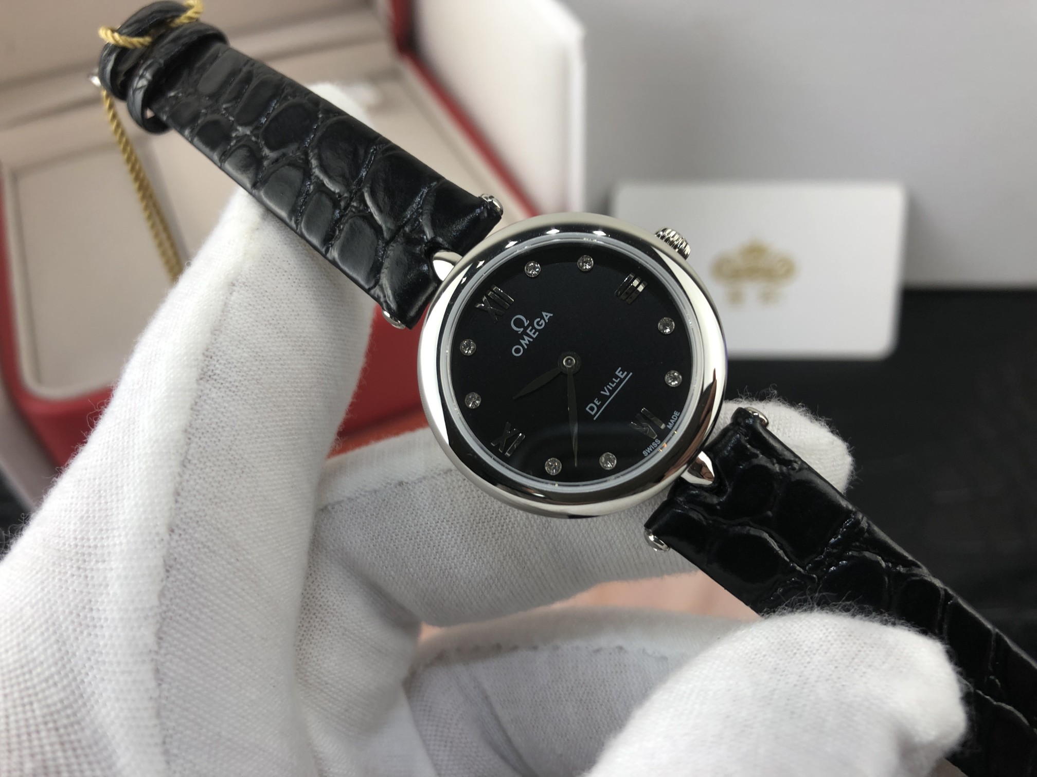 Omega 皇家 欧米茄蝶飞系列女表