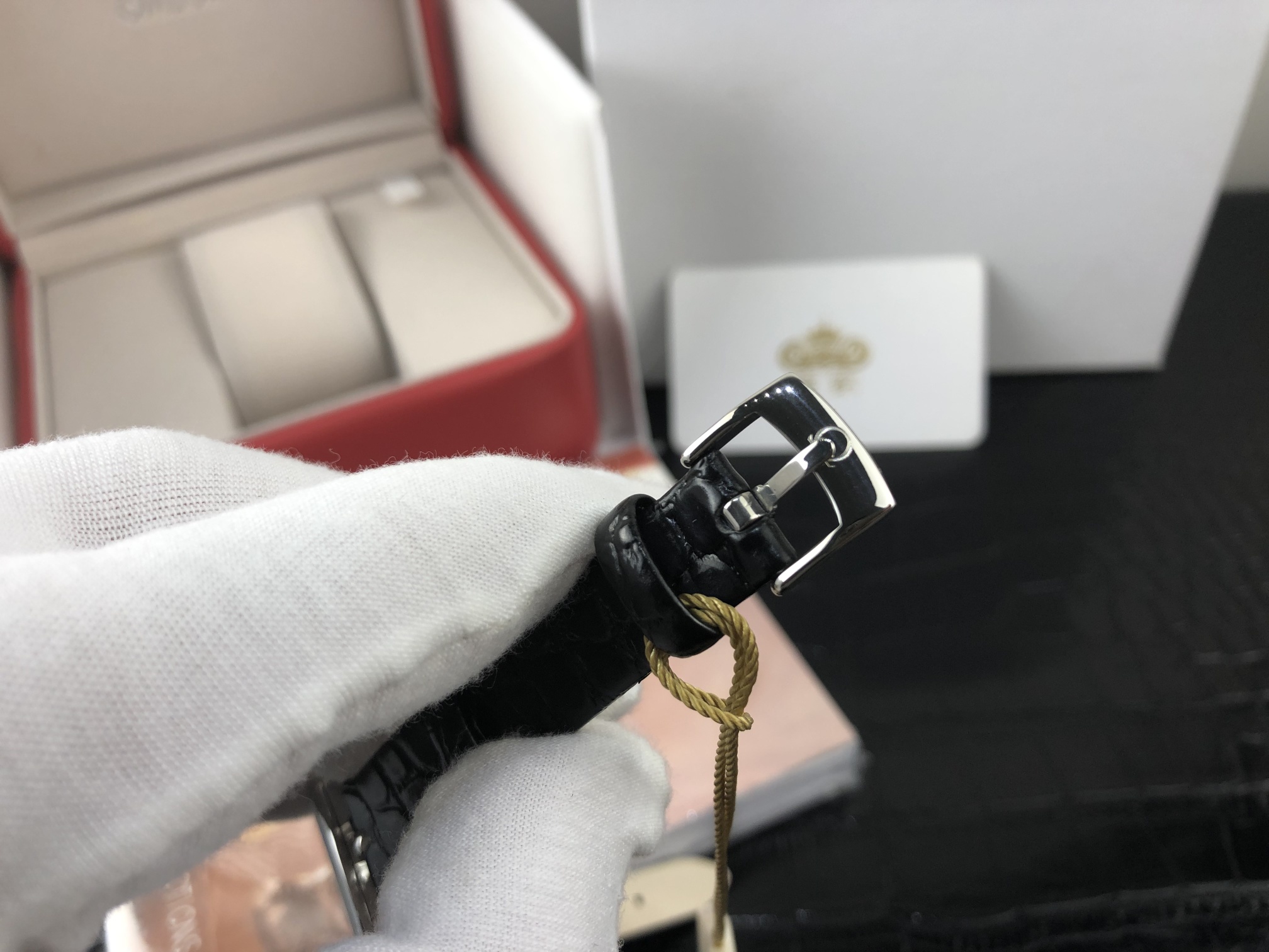 Omega 皇家 欧米茄蝶飞系列女表