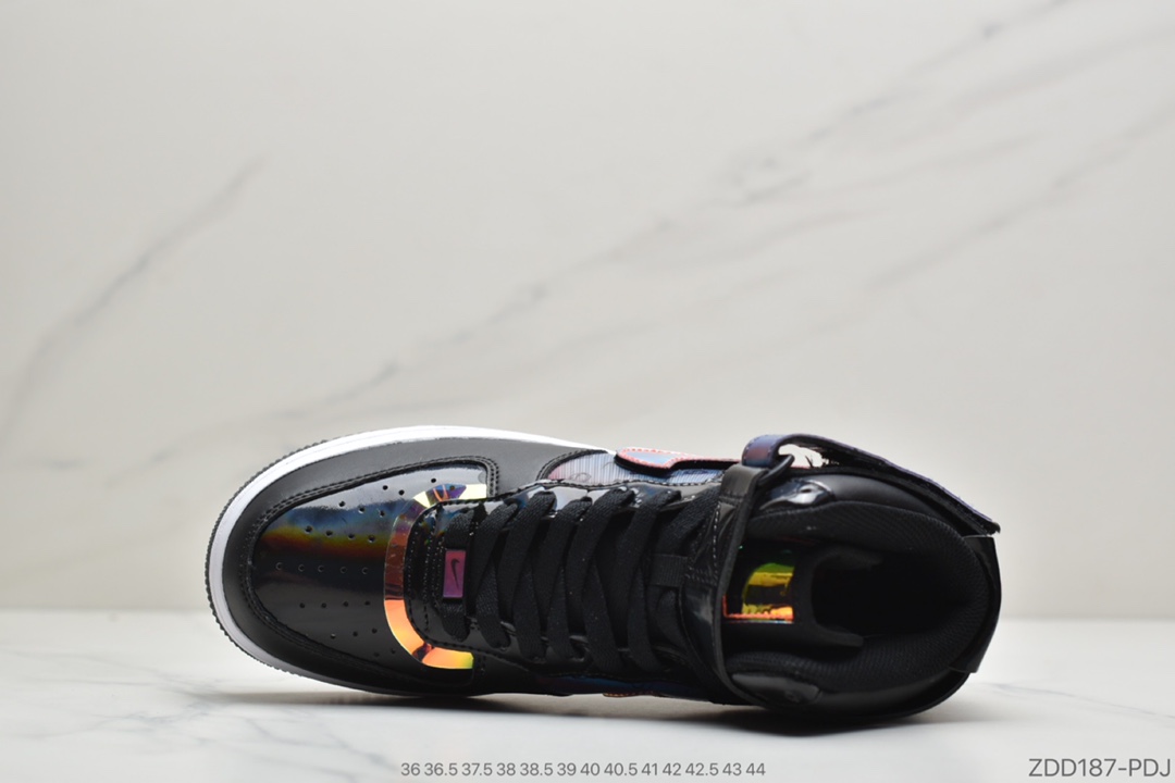 230 公司级耐克NIKE AIR FORCE 1 REACT QS 电玩风格 DC0831-101