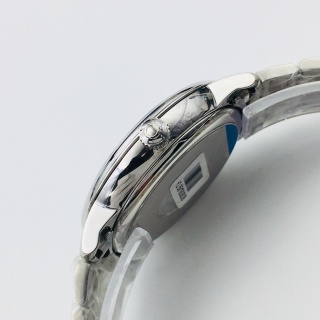 Omega De Ville Prestige Co-Axial 39.5mm detail 5
