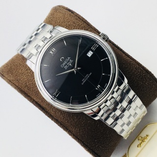 Omega De Ville Prestige Co-Axial 39.5mm detail 2