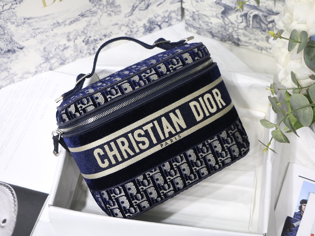 DIOR Cosmetic Bag Velvet Oblique Print Handheld Bucket Bag
