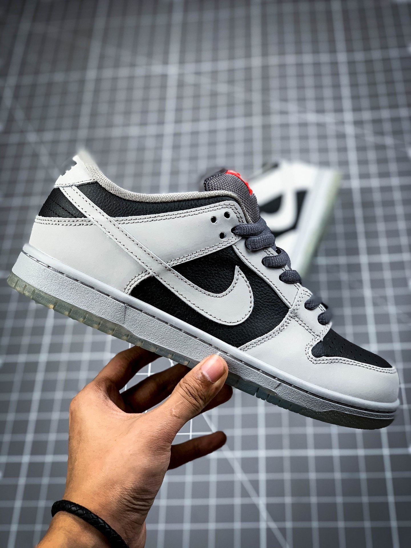 260  Nike Dunk SB Low 低帮运动休闲板鞋 504750-020