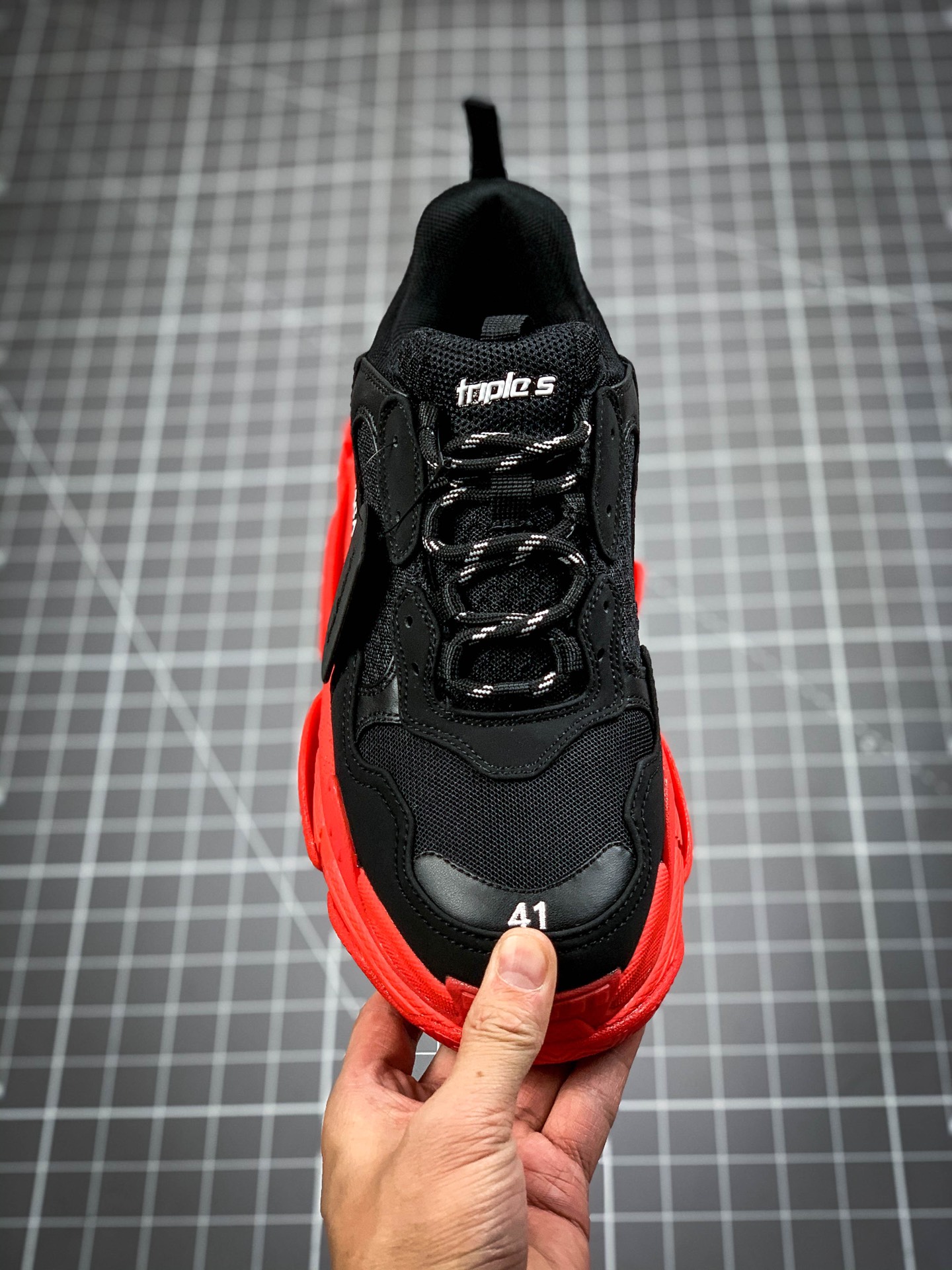 380 Balenciaga Triple S  巴黎世家 19官方发售气垫版本