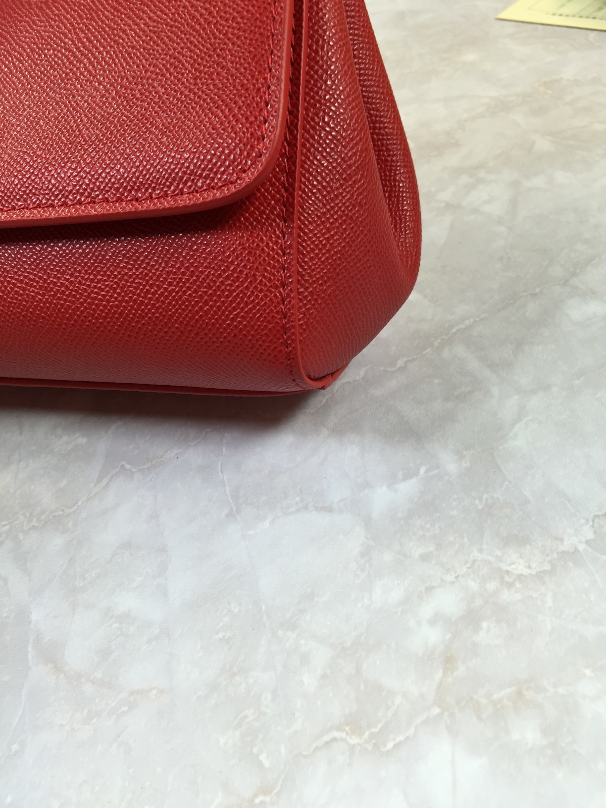 小号高端货Dolce&Gabbana杜嘉班纳斜挎女包细腻手工制造经典款纯色百搭众多明星的最爱可斜挎配镜子