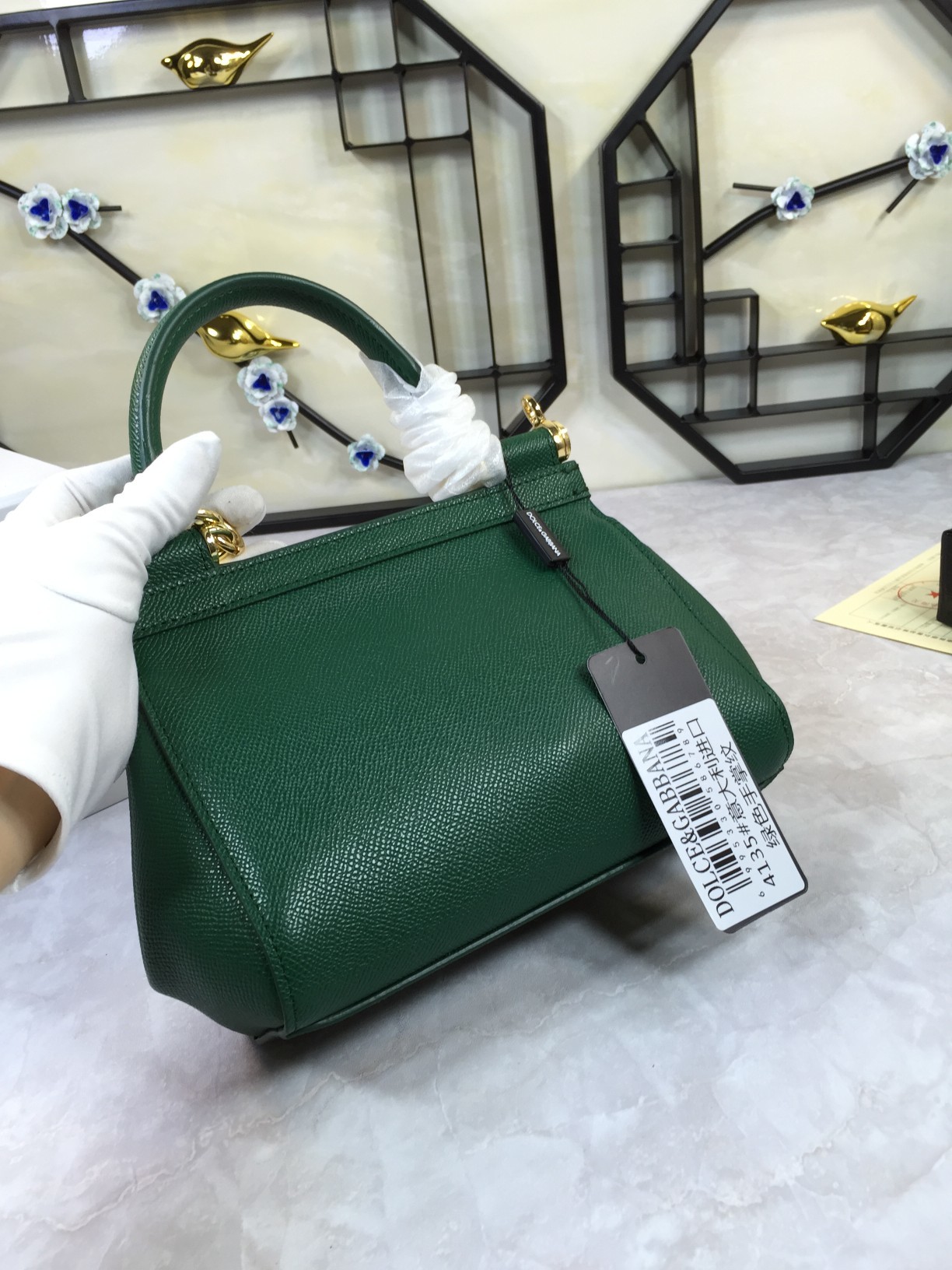 小号高端货Dolce&Gabbana杜嘉班纳斜挎女包细腻手工制造经典款纯色百搭众多明星的最爱可斜挎配镜子