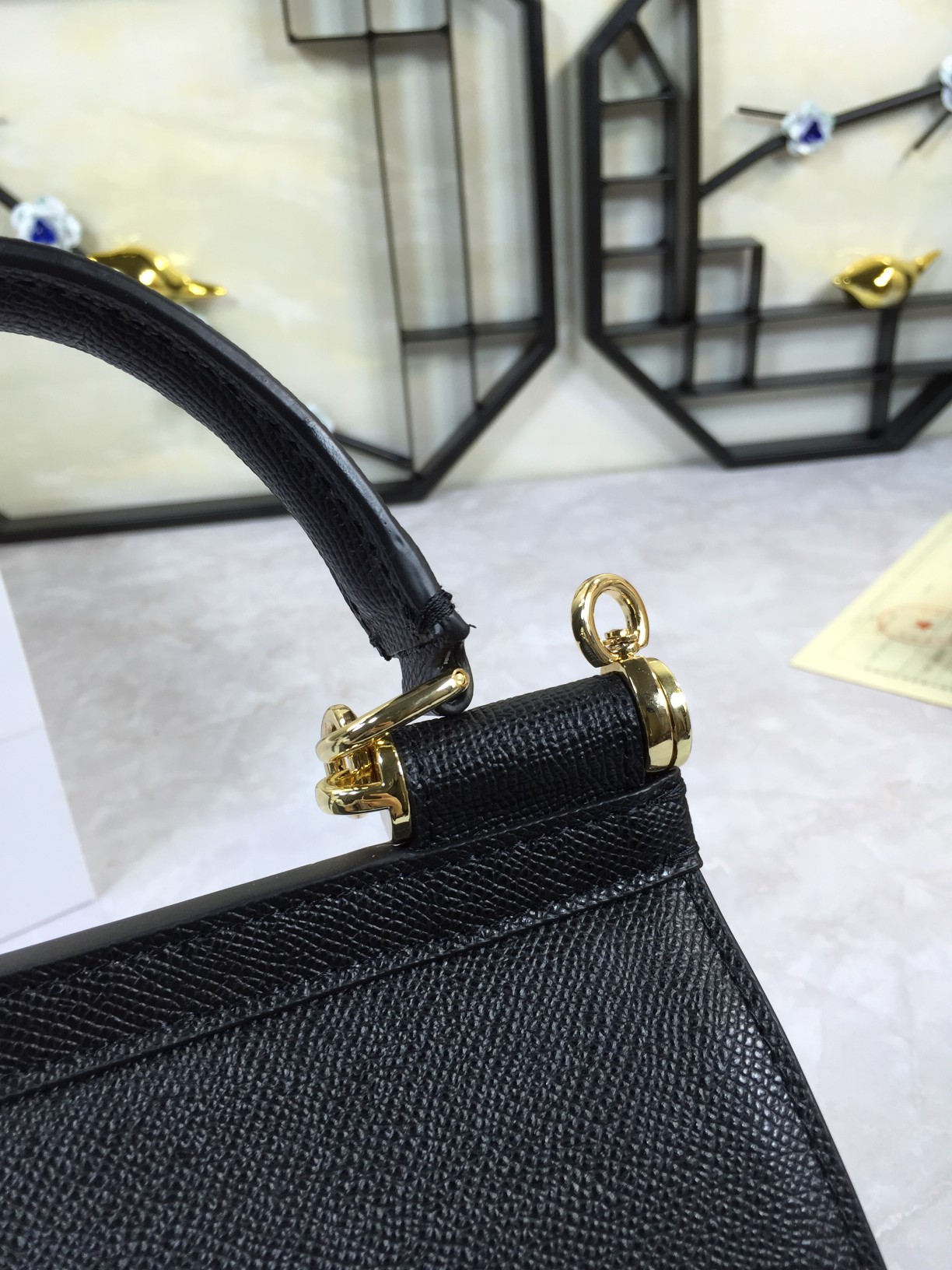 小号高端货Dolce&Gabbana杜嘉班纳斜挎女包细腻手工制造经典款纯色百搭众多明星的最爱可斜挎配镜子
