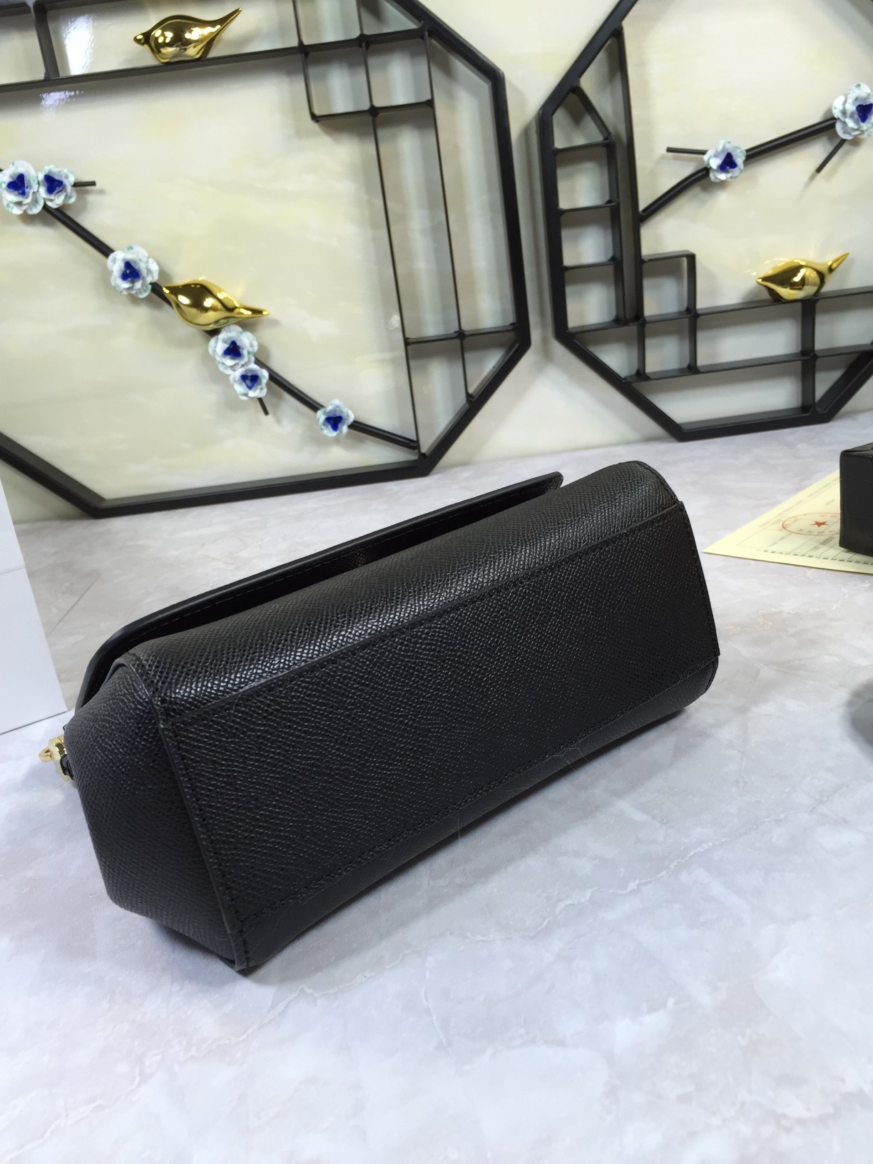 小号高端货Dolce&Gabbana杜嘉班纳斜挎女包细腻手工制造经典款纯色百搭众多明星的最爱可斜挎配镜子