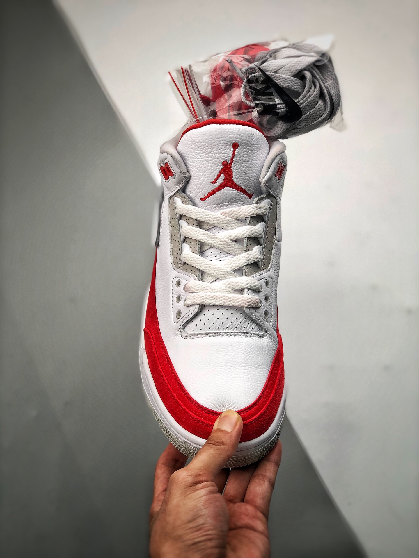 400  Air Jordan 3 Tinker“Air Max 1” 魔术贴换勾 3M 白红反光