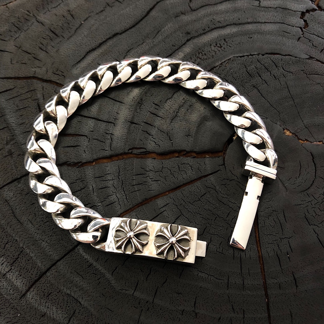 Chrome Hearts 新品上架𝐂𝐡𝐫𝐨𝐦𝐞 𝐡𝐞𝐚𝐫𝐭𝐬克罗心双十字中号手链