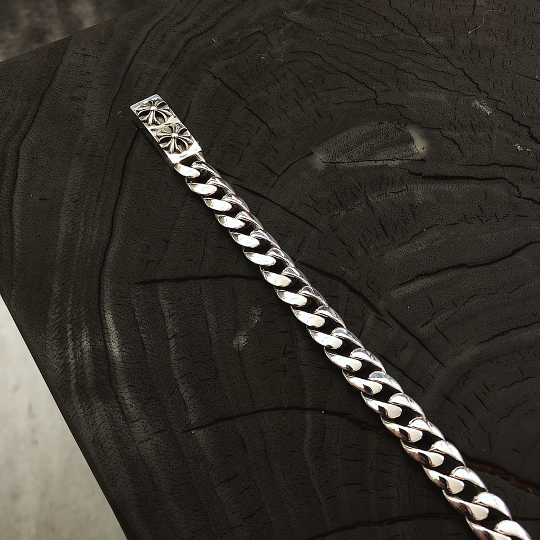 Chrome Hearts 新品上架𝐂𝐡𝐫𝐨𝐦𝐞 𝐡𝐞𝐚𝐫𝐭𝐬克罗心双十字中号手链