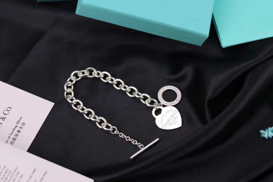 Tiffany & Co. Tiffany&Co.蒂芙尼心牌针扣手链