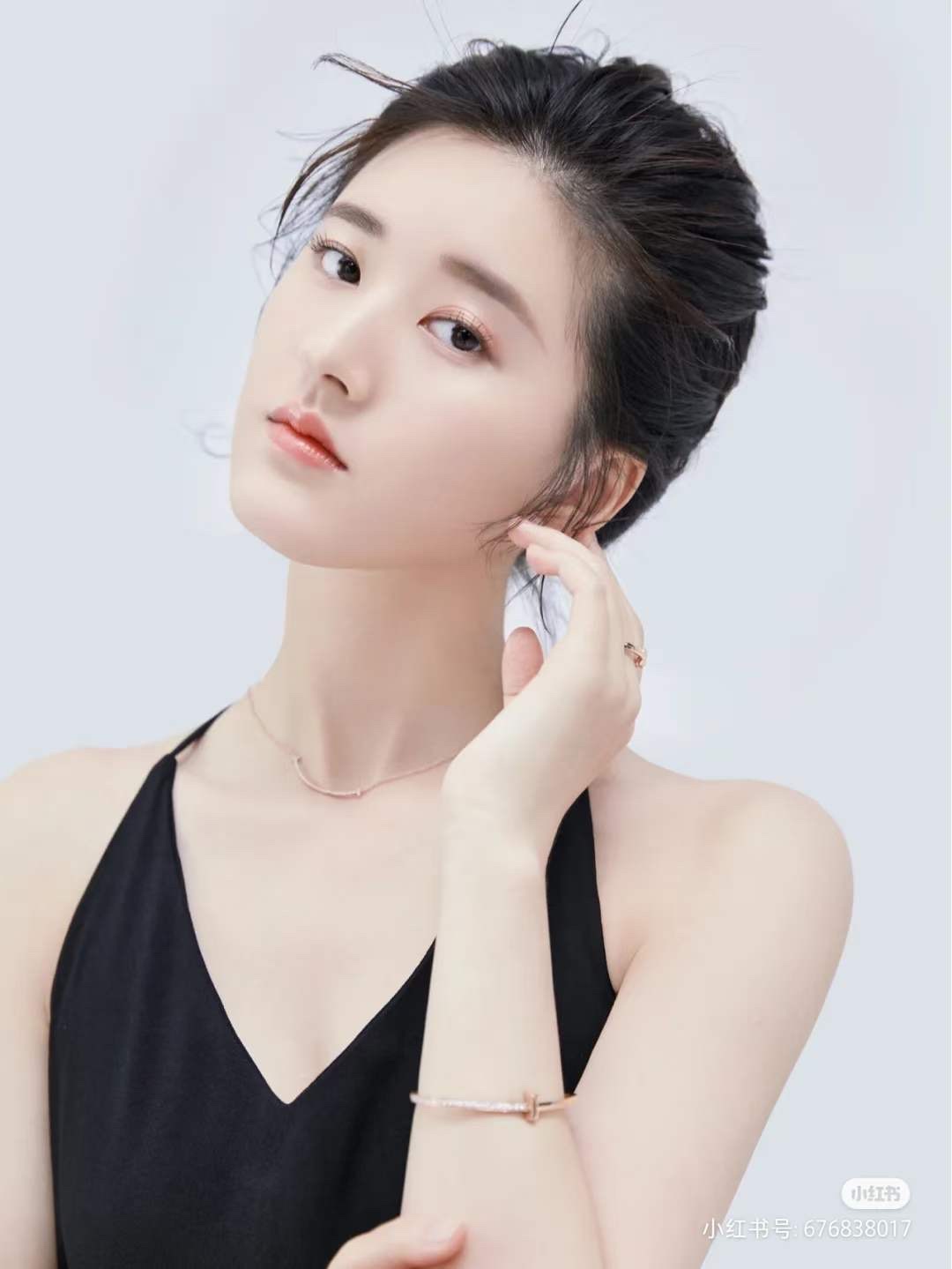Tiffany & Co. 赵露思 易烊千玺同款