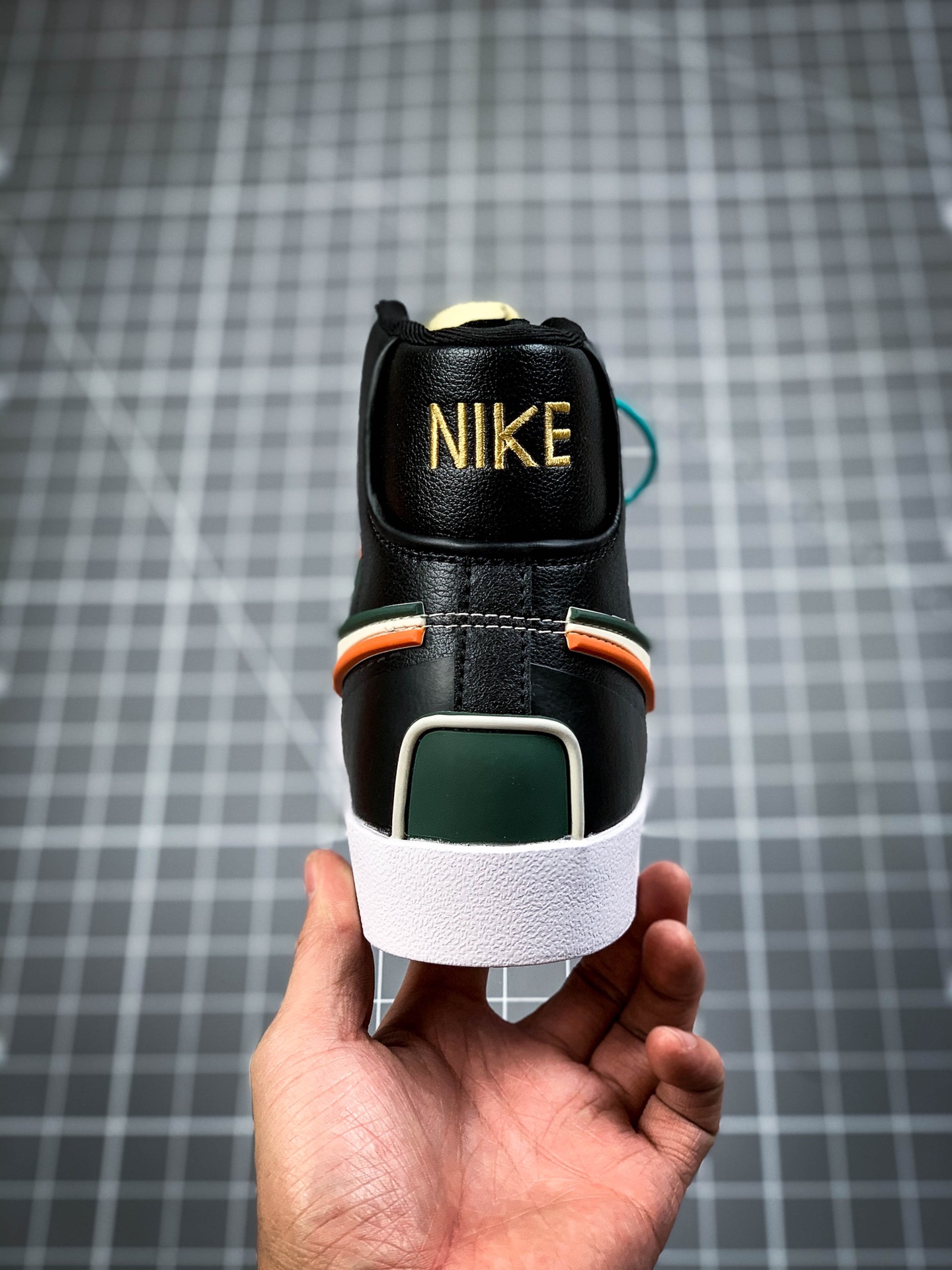 180  Nike Blazer Mid '1977 Vintage WE经典开拓者高帮百搭休闲运动板鞋853506