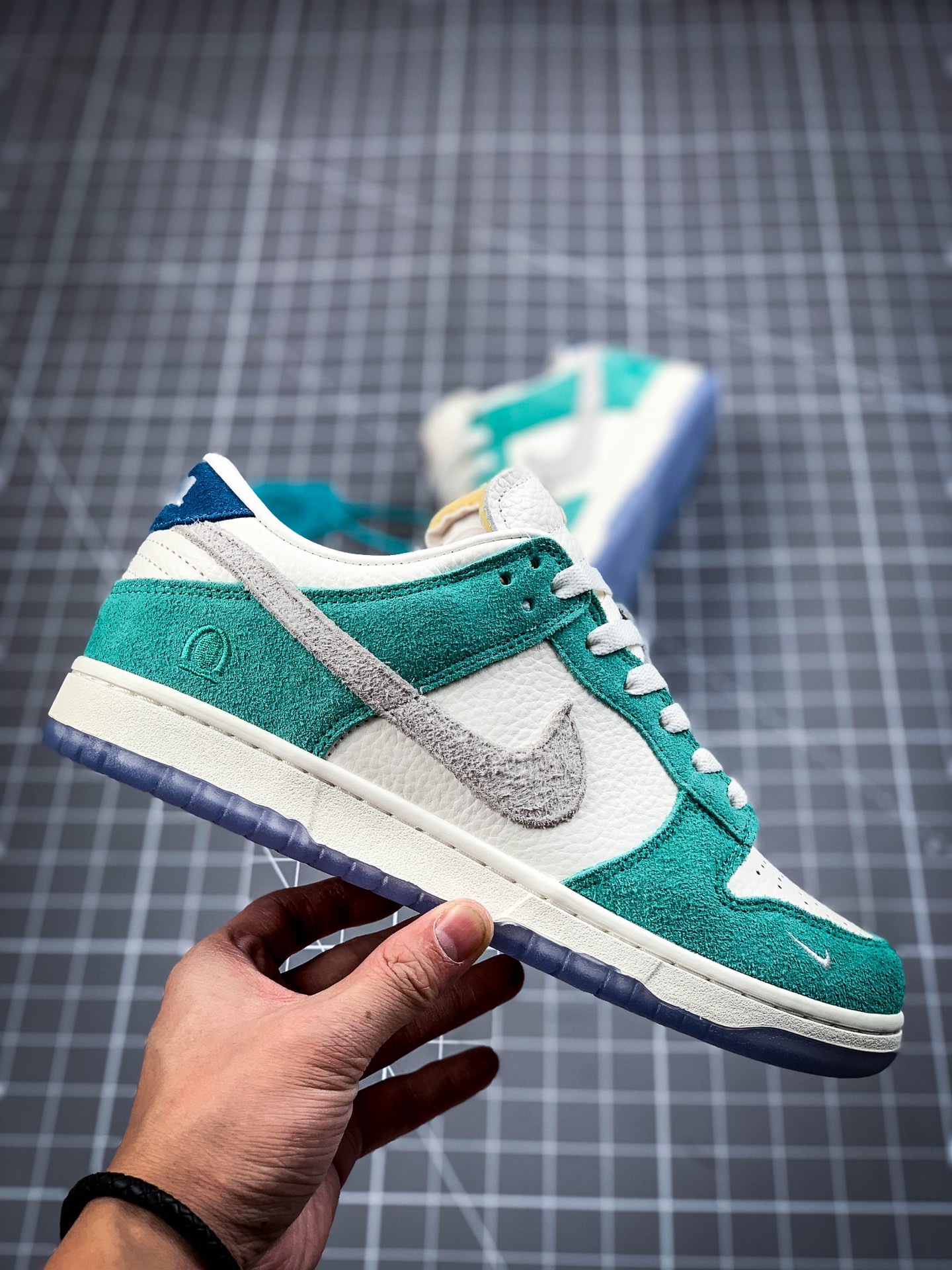 280 Nike Kasina x Nike Dunk Low “80s Bus”蓝黄工业蓝CZ6501-100
