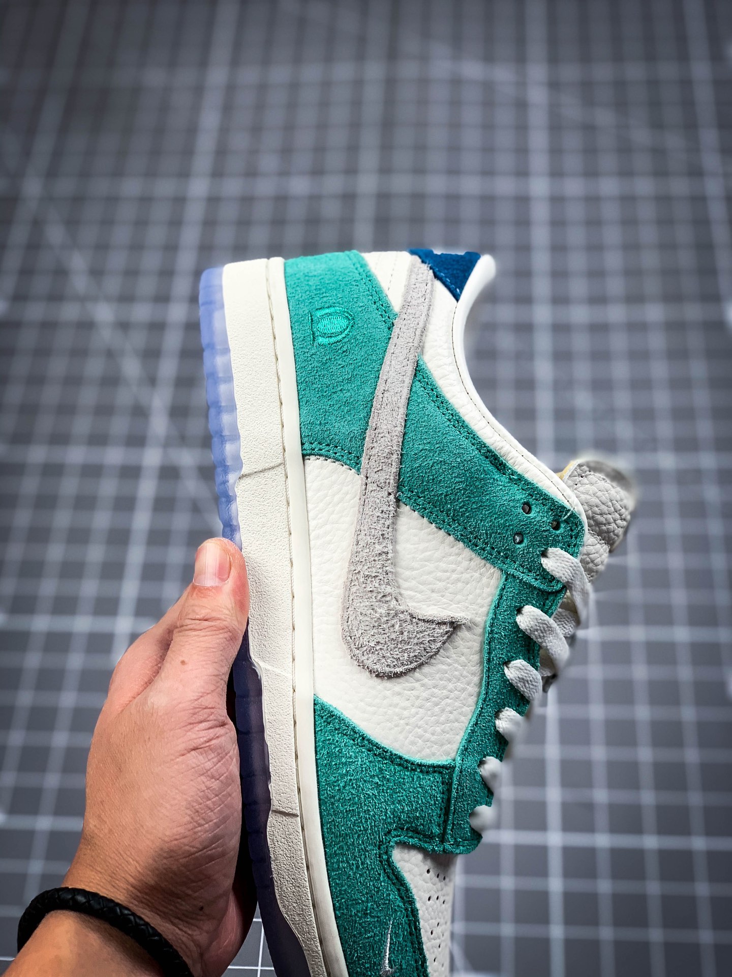 280 Nike Kasina x Nike Dunk Low “80s Bus”蓝黄工业蓝CZ6501-100