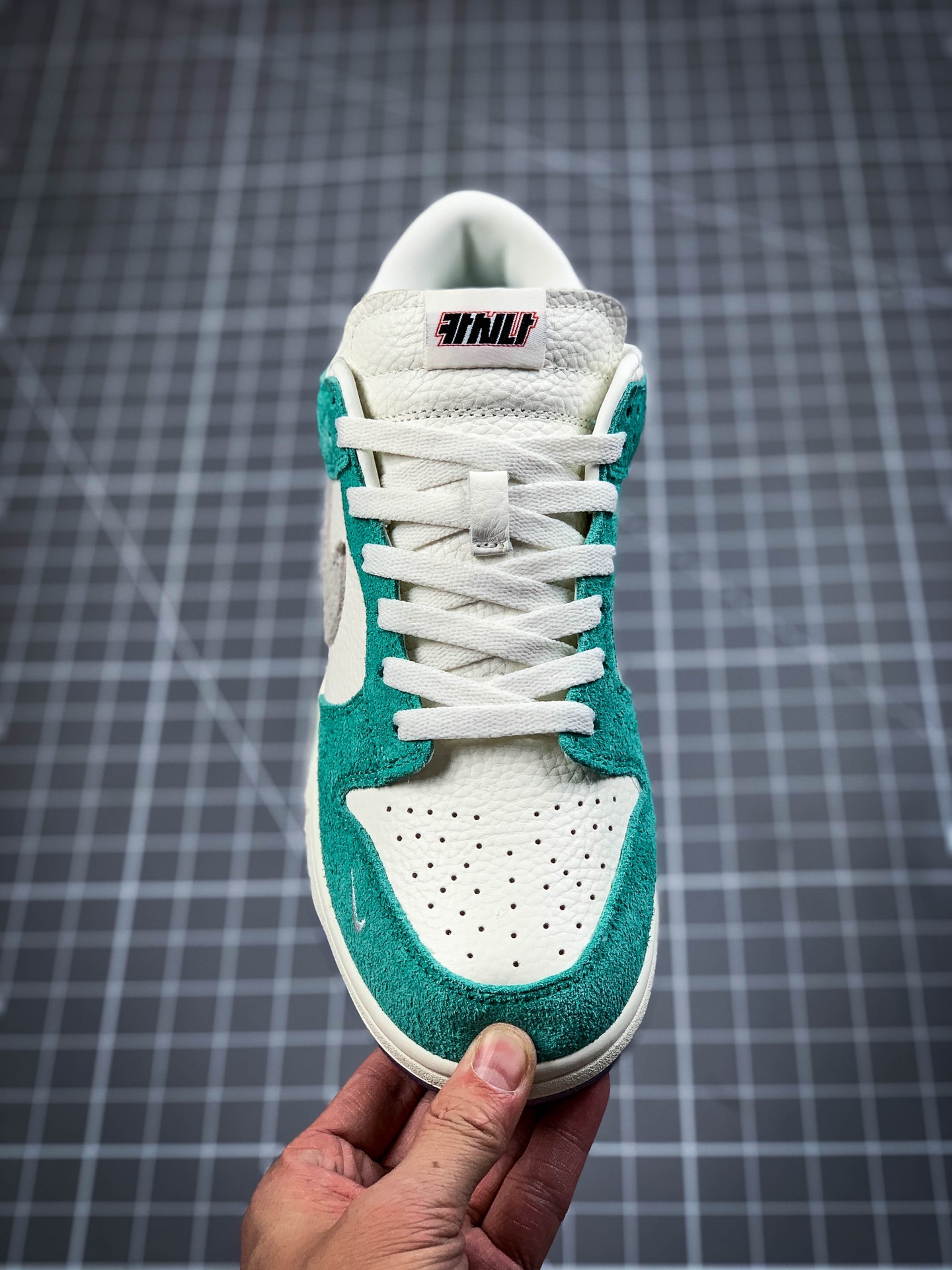 280 Nike Kasina x Nike Dunk Low “80s Bus”蓝黄工业蓝CZ6501-100