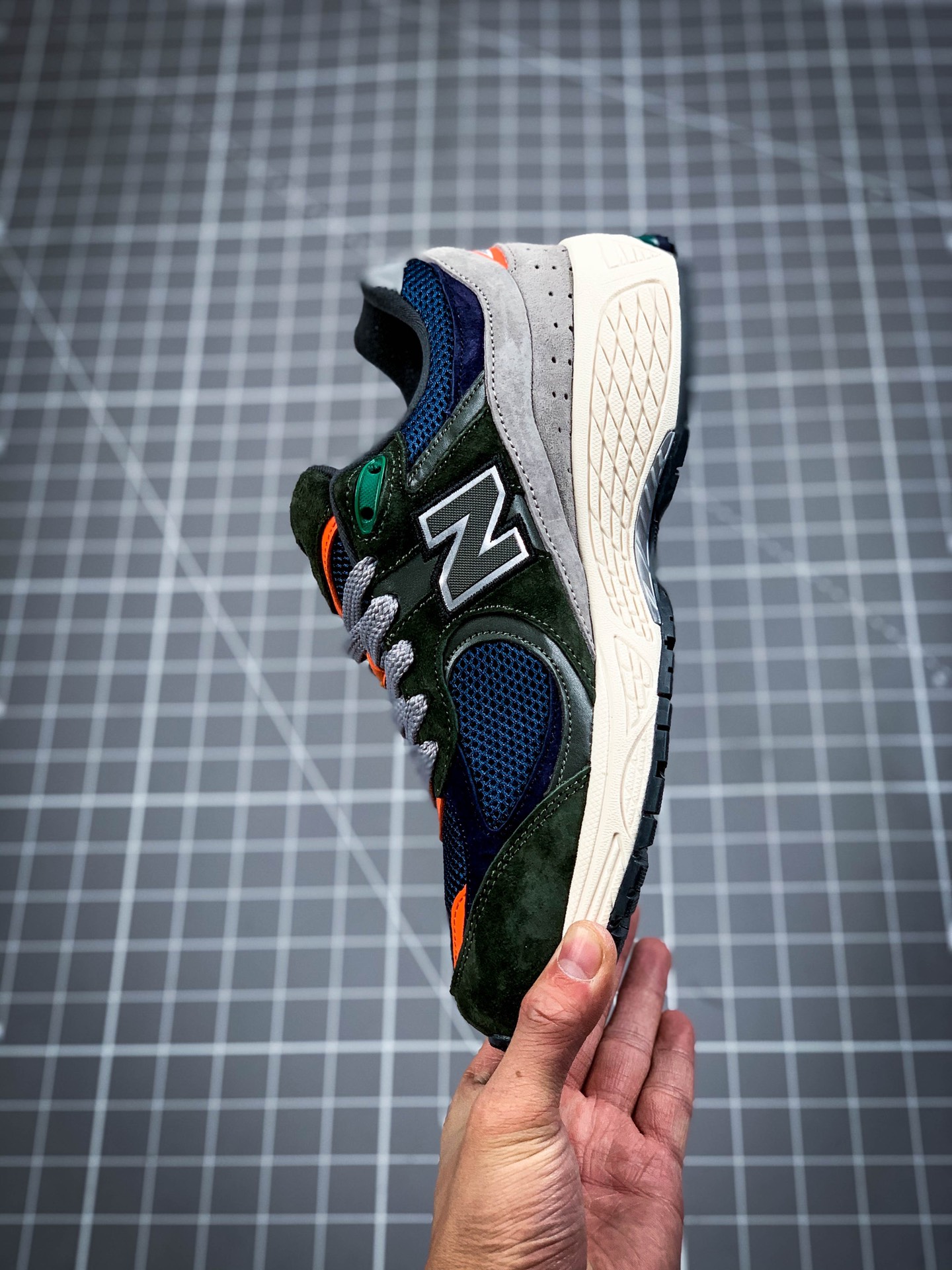 220  New Balance 新百伦 ML2002RF 复古休闲跑步鞋