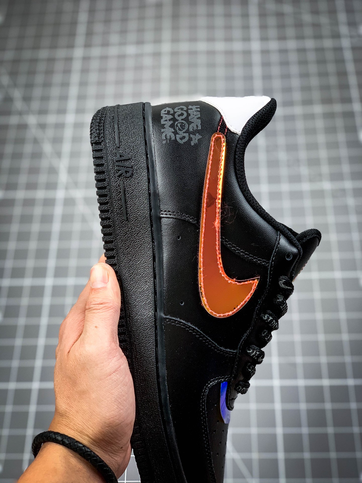200  Nike Air Force 1 ” Good Game ” 电玩 魔术贴Swoosh 空军一号低帮休闲运动板鞋 DC0710-101