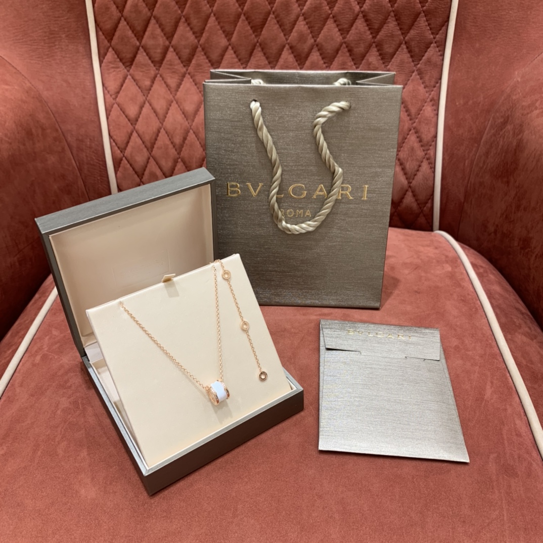 BVLGARI Spring Necklace Exclusive Electroplating Process 18K Real Gold Texture - Top Quality