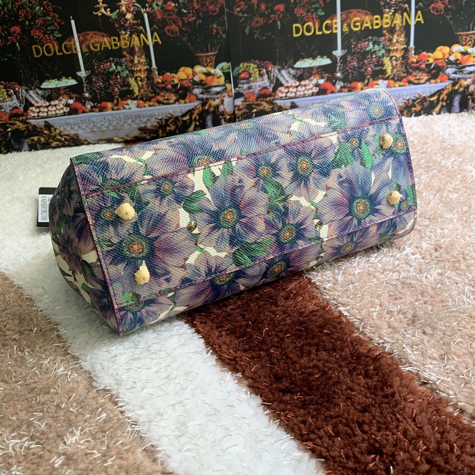 Dolce&Gabbana杜嘉班纳明星同款斜挎包可斜挎配镜子海外代购专用品有范有气场全新包型任何搭配都可