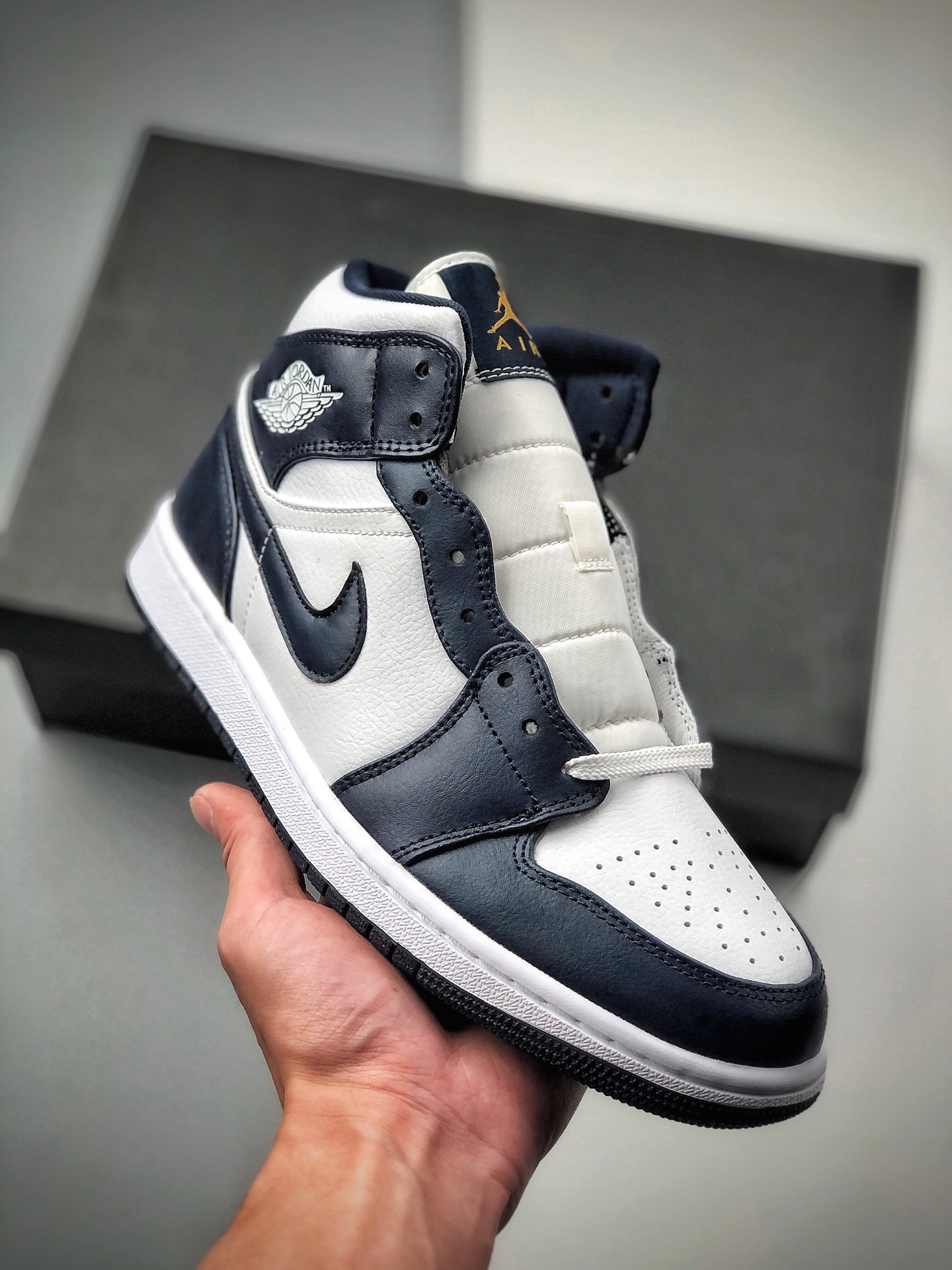 Air Jordan 1 Mid "What The" Mid, Obsidiana, AJ1, Jordan 1, AJ1, Jordan 1, Mid, Obsidiana, serie de zapatos de baloncest…