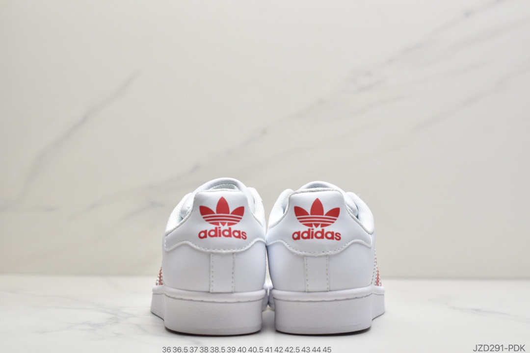 140 公司级阿迪达斯Adidas superstar“Valentine’s Day”贝壳头经典百搭休闲运动板鞋“皮革白红3杠爱心”EG3396